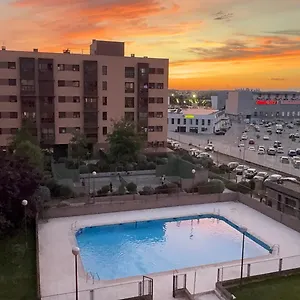 Deyanira Suite, Aeropuerto, Ifema , Madri Espanha