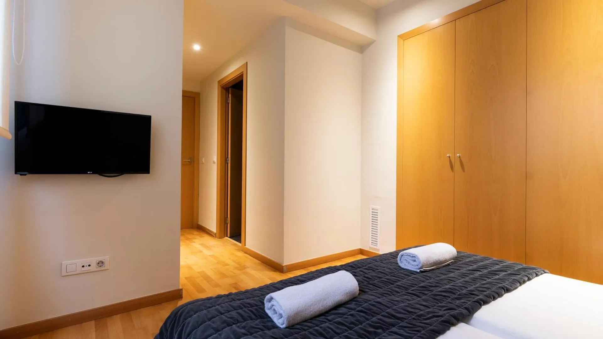 Ab Park Gueell-Gaudi Apartment Barcelona 0*,  Spain
